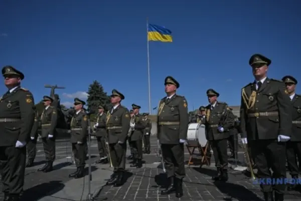 День Прапора 23 серпня: пояснення церемонії в Києві у 2026 році