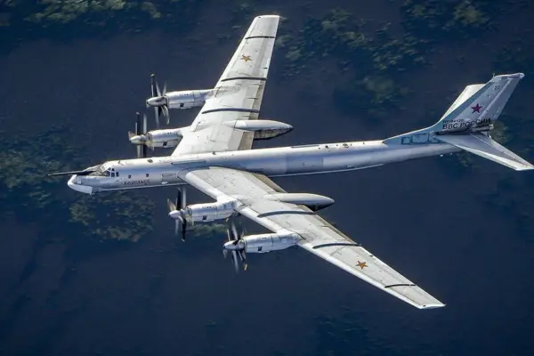 Зеленський оголосив про ураження Ту-95МС в Енгельсі: деталі рішення