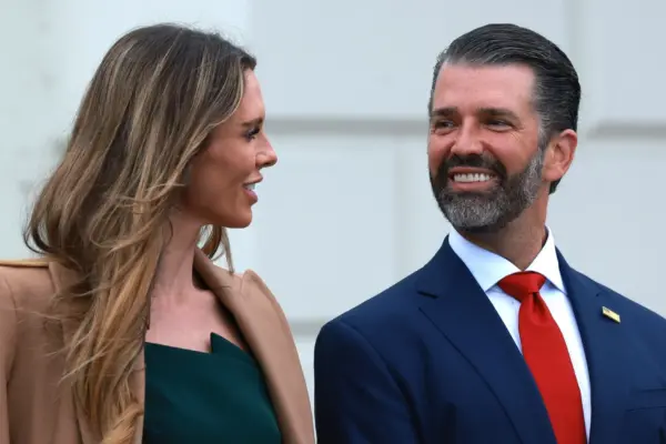 Трамп назвав суму від Кремльова на весіллі сина “дозволеним подарунком”: повернення коштів і реакція